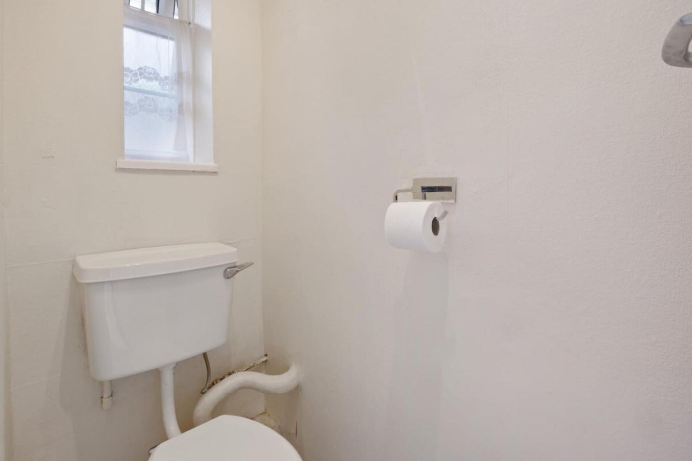 The Serene 2-Bedroom Flat W Free Street Parking Sutton  Eksteriør billede